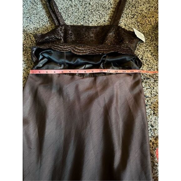 Jessica Howard from Dillards two piece gown size 4 petite. With matching jacket - Picture 7 of 16